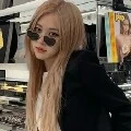 โรส(เพื่อนนางเอก)