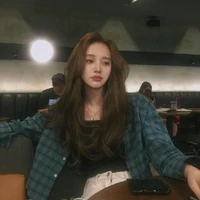 ไดอาน่า(นางเอก)