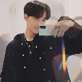 Lee j-hope chortly (anak1)