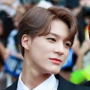 Lee jeno