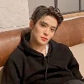 jaehyun ( kepsek + paman lisa )