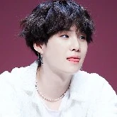 Yoongi (Suga)