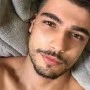 Tomás