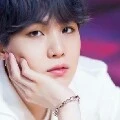 min yoongi(suga)