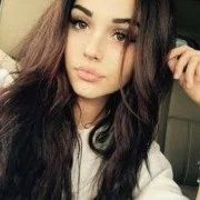 Camila Fiuster (Romanof) 19 años
