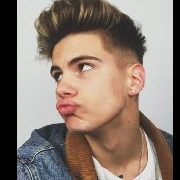 Leo Herrera (19) her de Piero y Álvaro