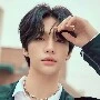 hwang hyunjin