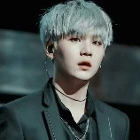 yoongi (suga)