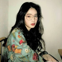 Vania Larissa (Tangan Kanan BD)