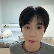 LEE DOYOUNG