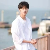 ปอนด์(รุ่นพี่)