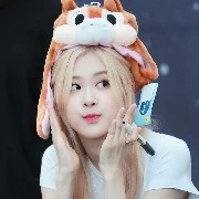 มาโรเบีย โอบิน(เพื่อนสนิททิงเกอร์เบลล์)