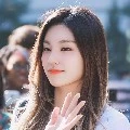 yeji(irmã da yuna)