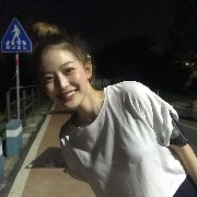 chloe