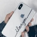 Celular de Aurélia. /P.