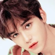 jeon jungkook (mejor amigo del hermano)