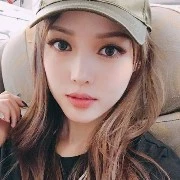 jeon lisa(mejor amiga\ h de jungkook)