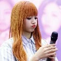 QUEEN LILY MANOBAN (adik lisa ke 2 lisa)