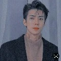Sehun (sekretaris Lisa+kk angkat lisa)
