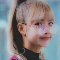 Lili (saat cupu)