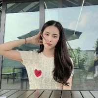 Lee Nara