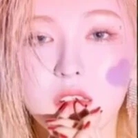 Son Seung-Wan (Wendy)
