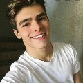 Samuel(irmão mas velho da Elena)