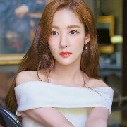Min Young [Mama Jeno&Julia]