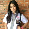 nahla putri (nayla)