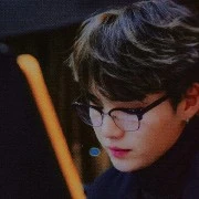 YOONGI