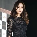 Krystal {Eomma IU}