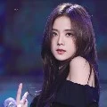 jisoo(step sister)