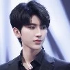 cai xixun(abang angkat lisa+sekretaris)
