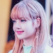 Lisa / sister in law of tae / wife rose