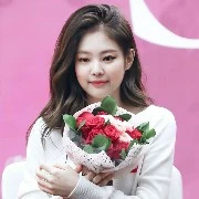 Jennie / sis of jk / sis tae