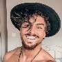max Walker  / irmão de Felycyah