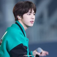 จิน เพื่อนนายเอก