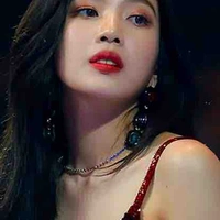 ซาร่า (แฟนเก่าพระเอก)