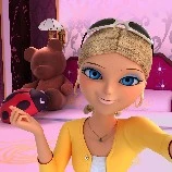 chloe💛