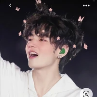 taehyung (v)