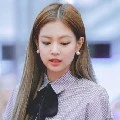 KIM JENNIE