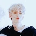 BAEKHYUN { kk angkat lisa }
