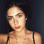layla (media hermana de celia)