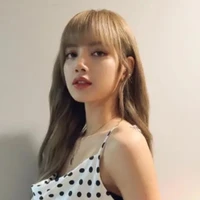 Queenly Lalisa Byrlians