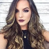 Sara Méndez (esposa de Zack)