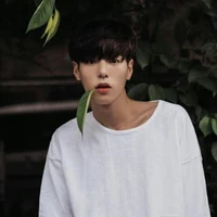 เก้า(พระเอก1)