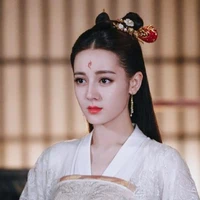 เยี่ยหรงฮว่า(นางเอก)​7