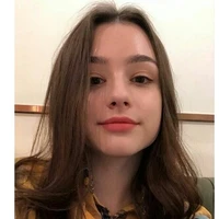 Lucia Fernande *31* [M de L,L,N,H,H,S]