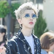 คิว(พระเอก)