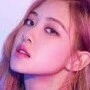 hwang rośe/taes older sis